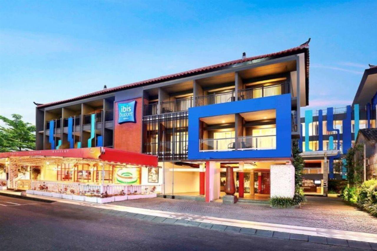 Primera Hotel Seminyak Kültér fotó