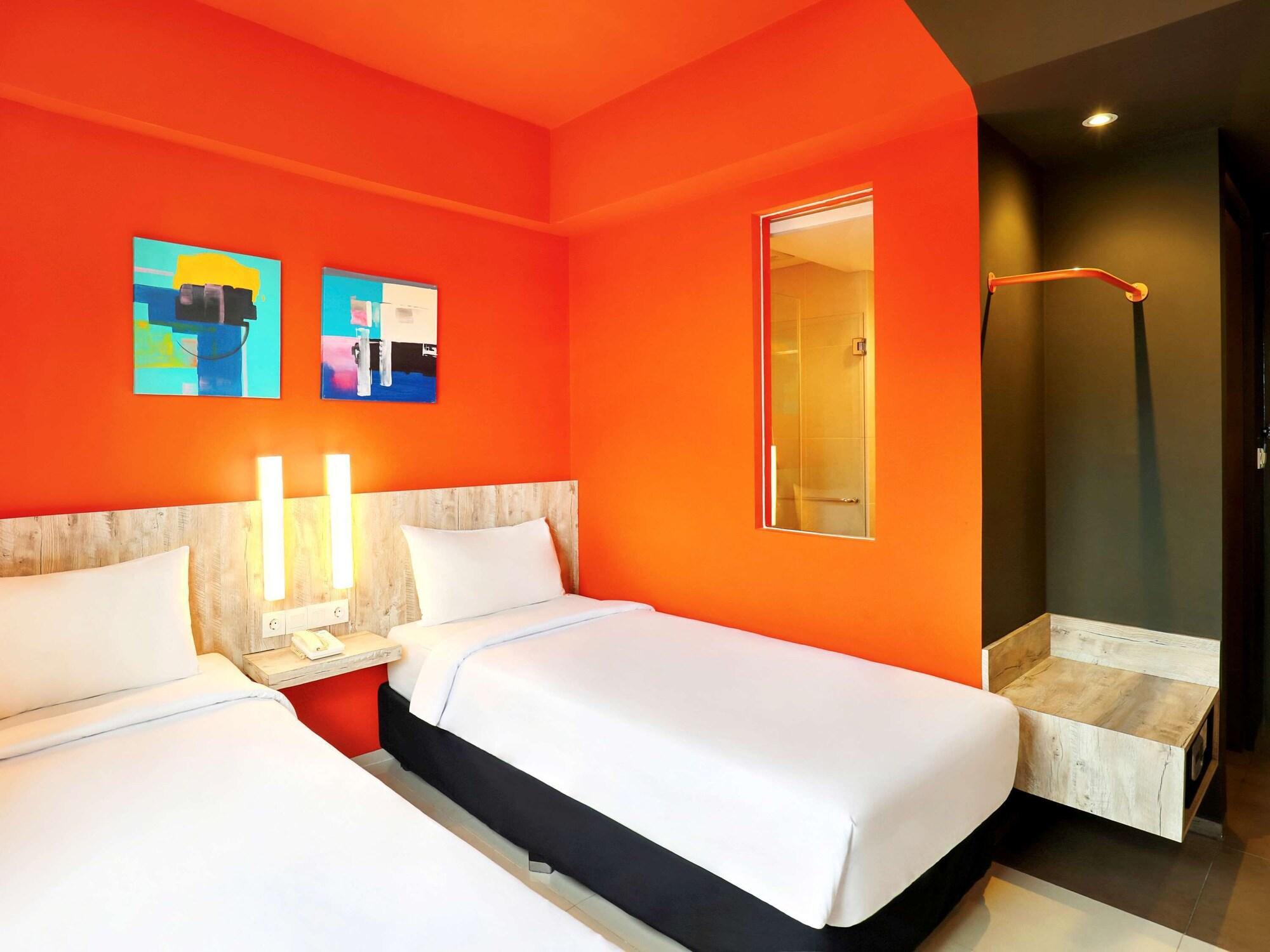 Primera Hotel Seminyak Kültér fotó